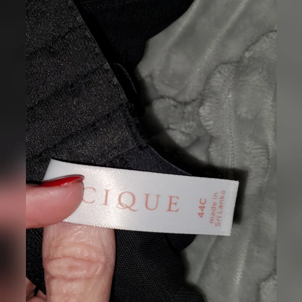 Lane Bryant Cacique Boost Plunge bra 44C - Picture 10 of 11